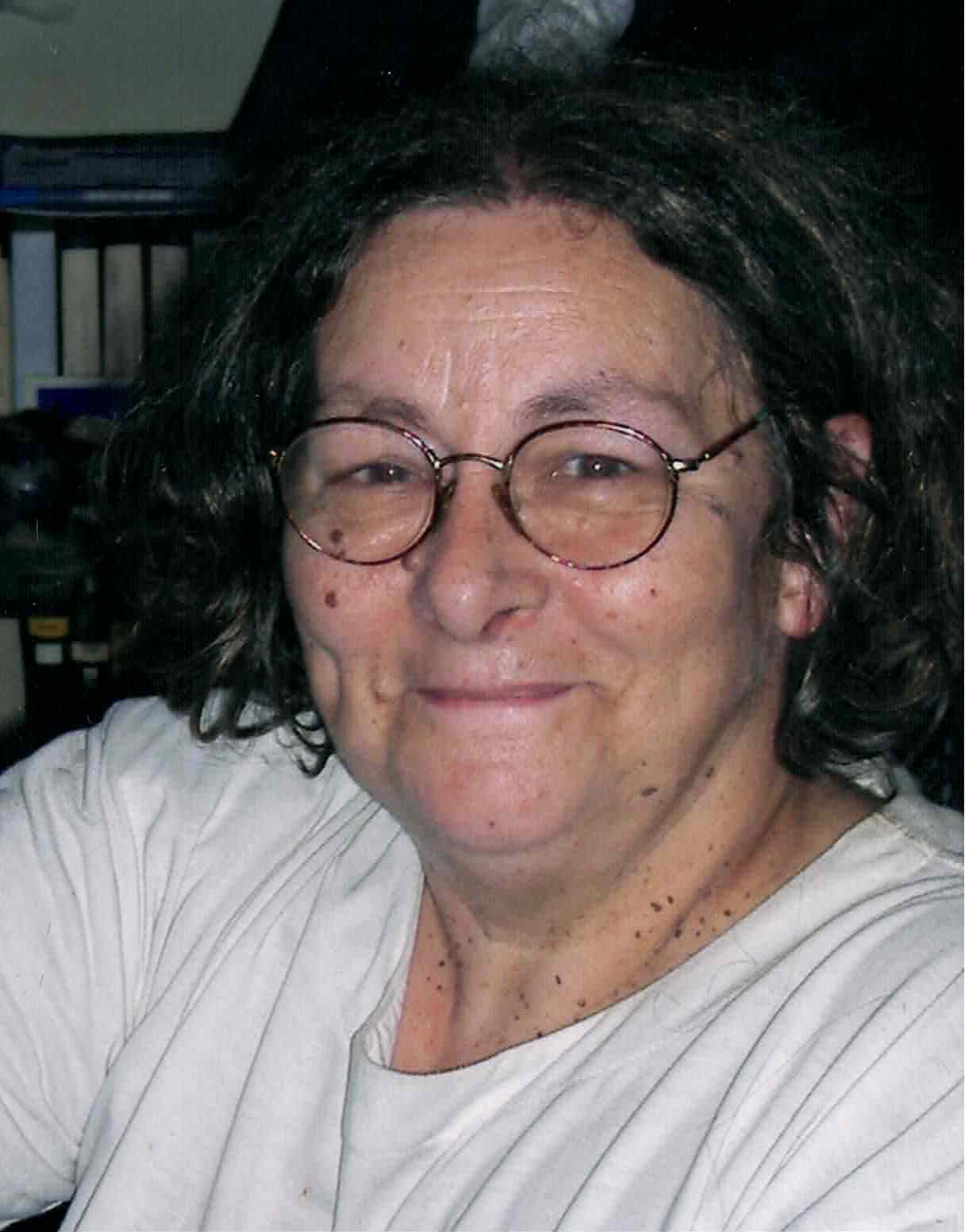 Élisabeth KARCHER