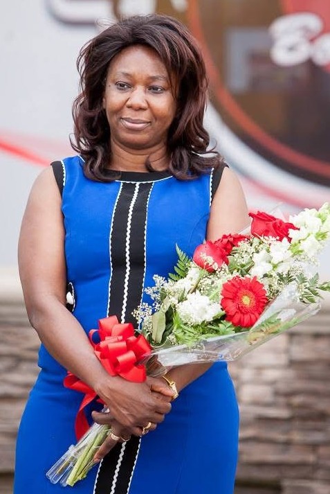 Léa Nicole NTSIENTA MATONDO
