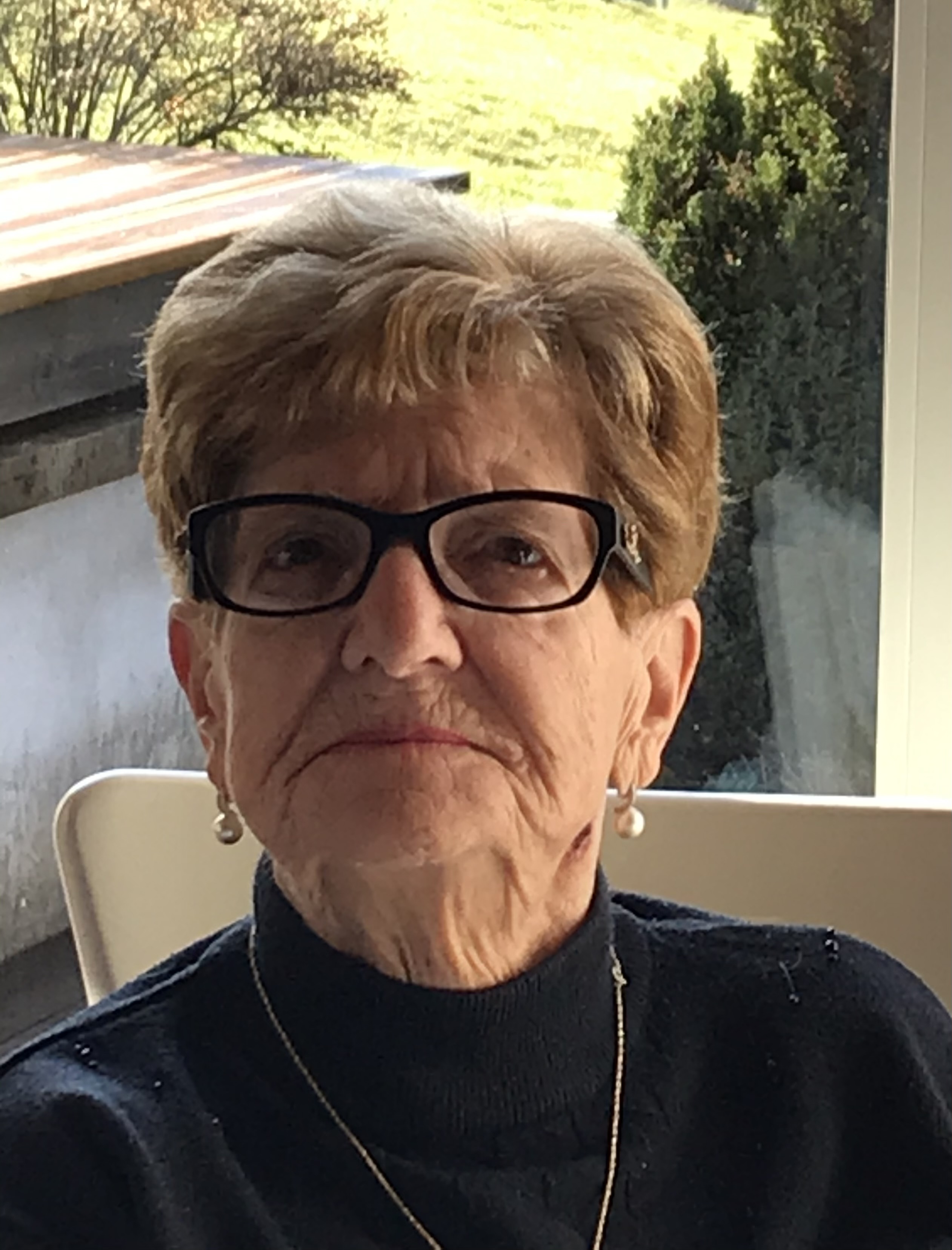 Monique JEANNOUTOT