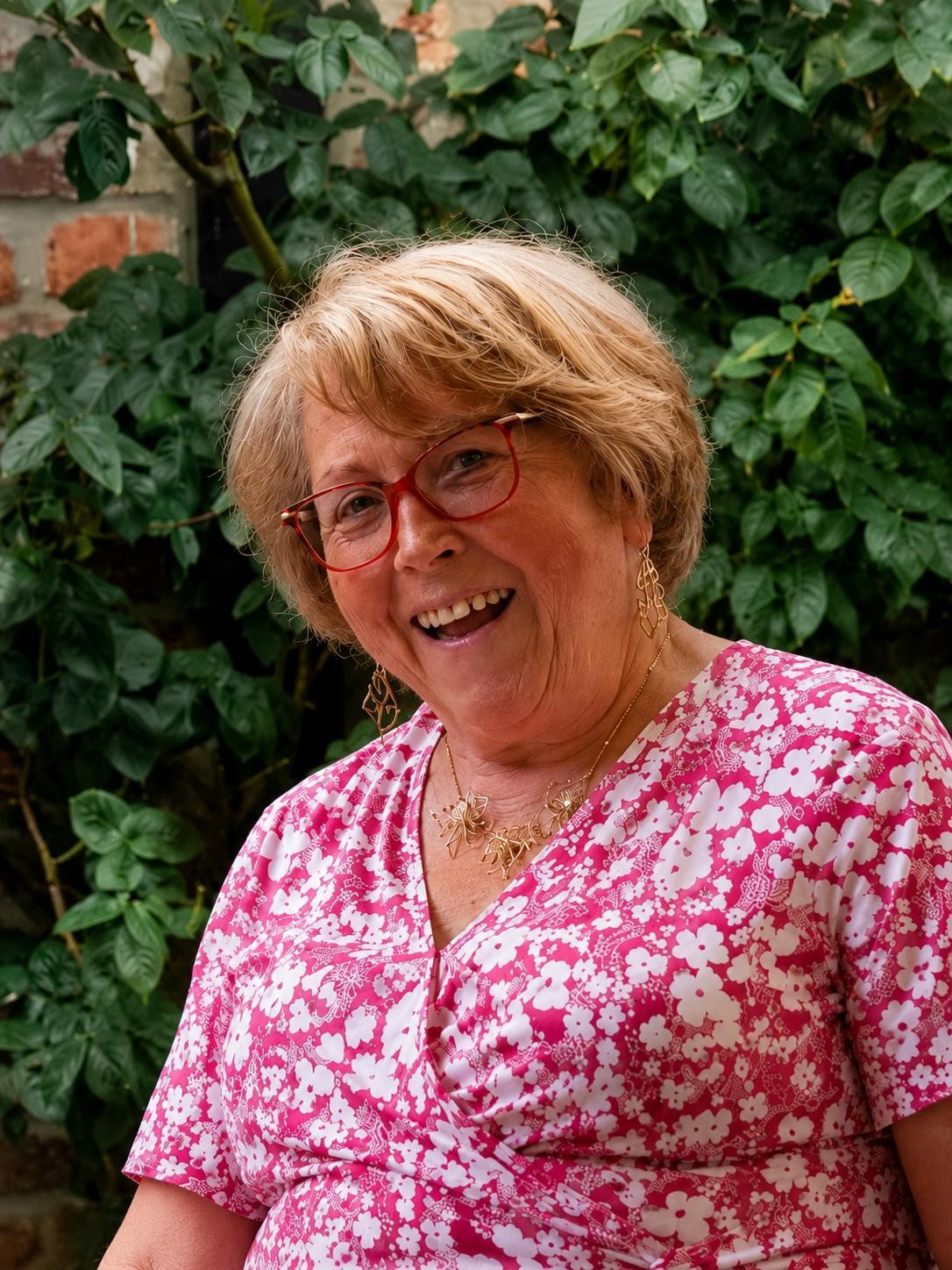 Monique DE KNUYT