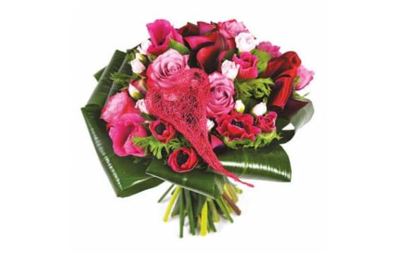 Bouquet rond de fleurs roses Framboisine